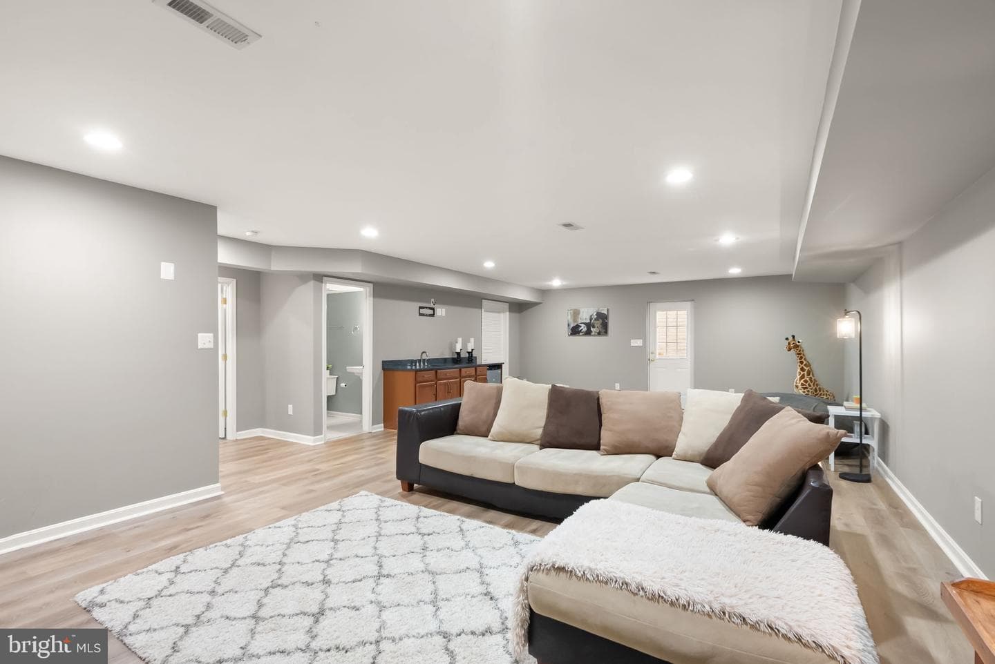20413 Peckham Street photo 41