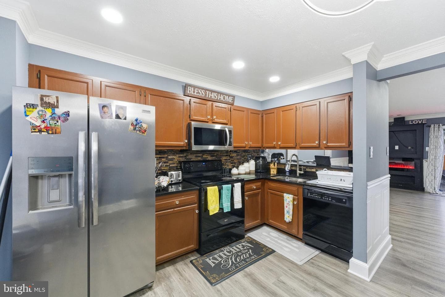 1007 Nelson Court NE photo 2