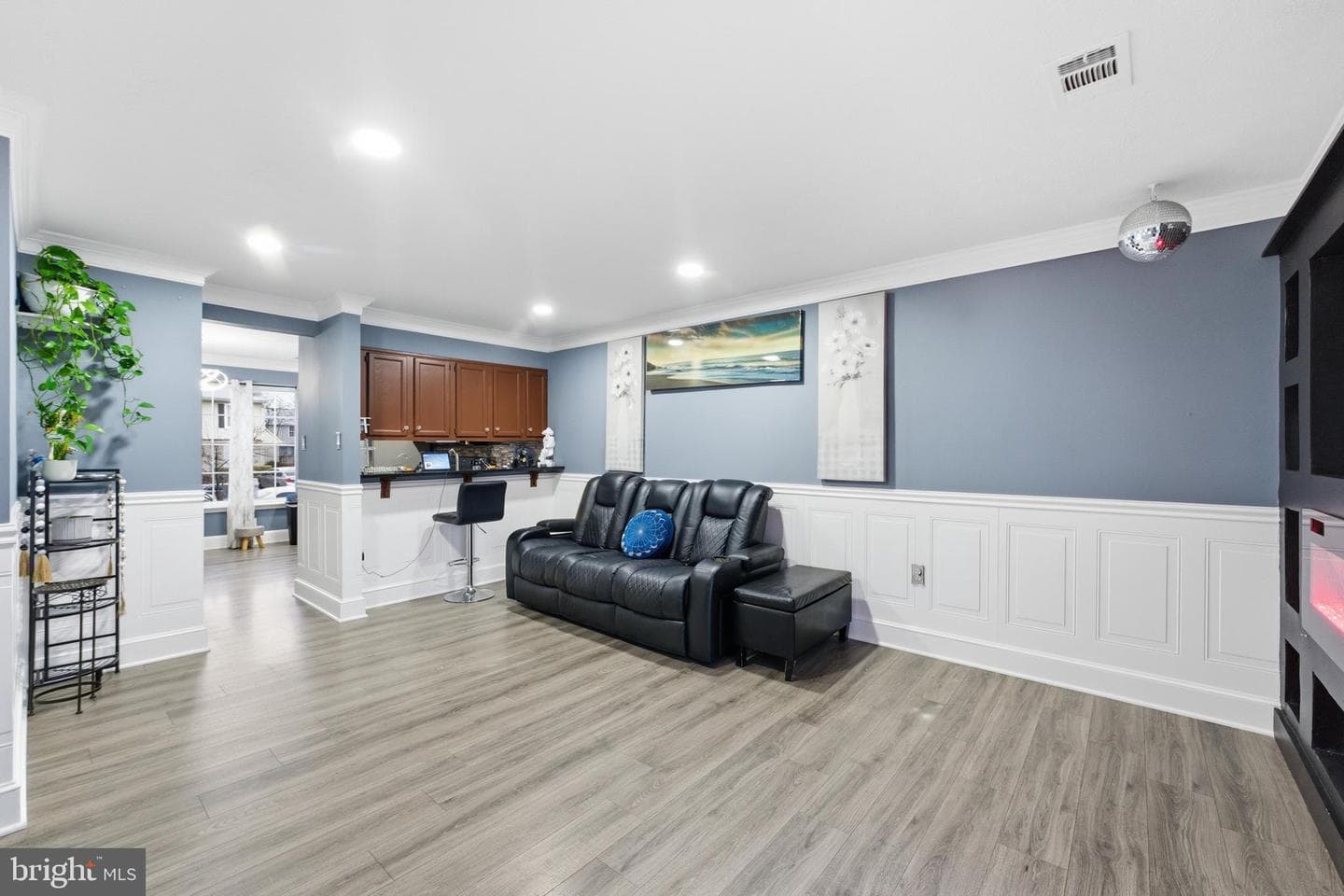 1007 Nelson Court NE photo 8