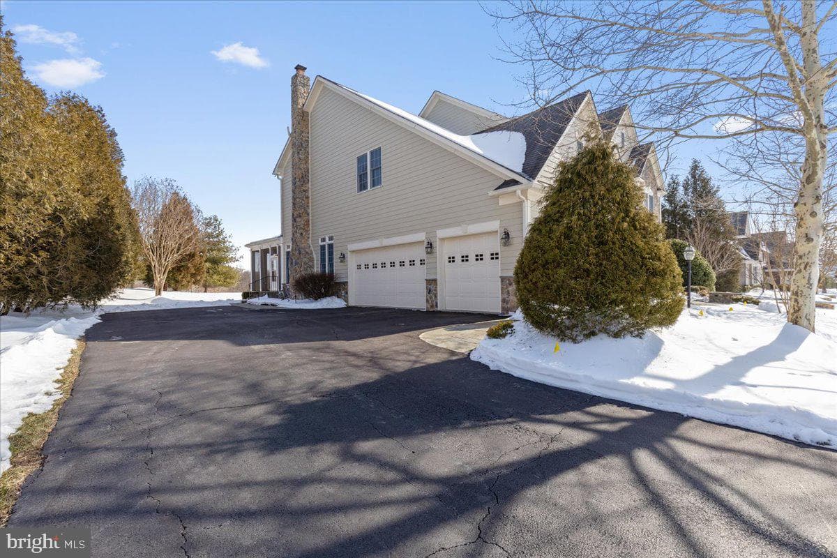 19606 Bellingham Lane photo 3