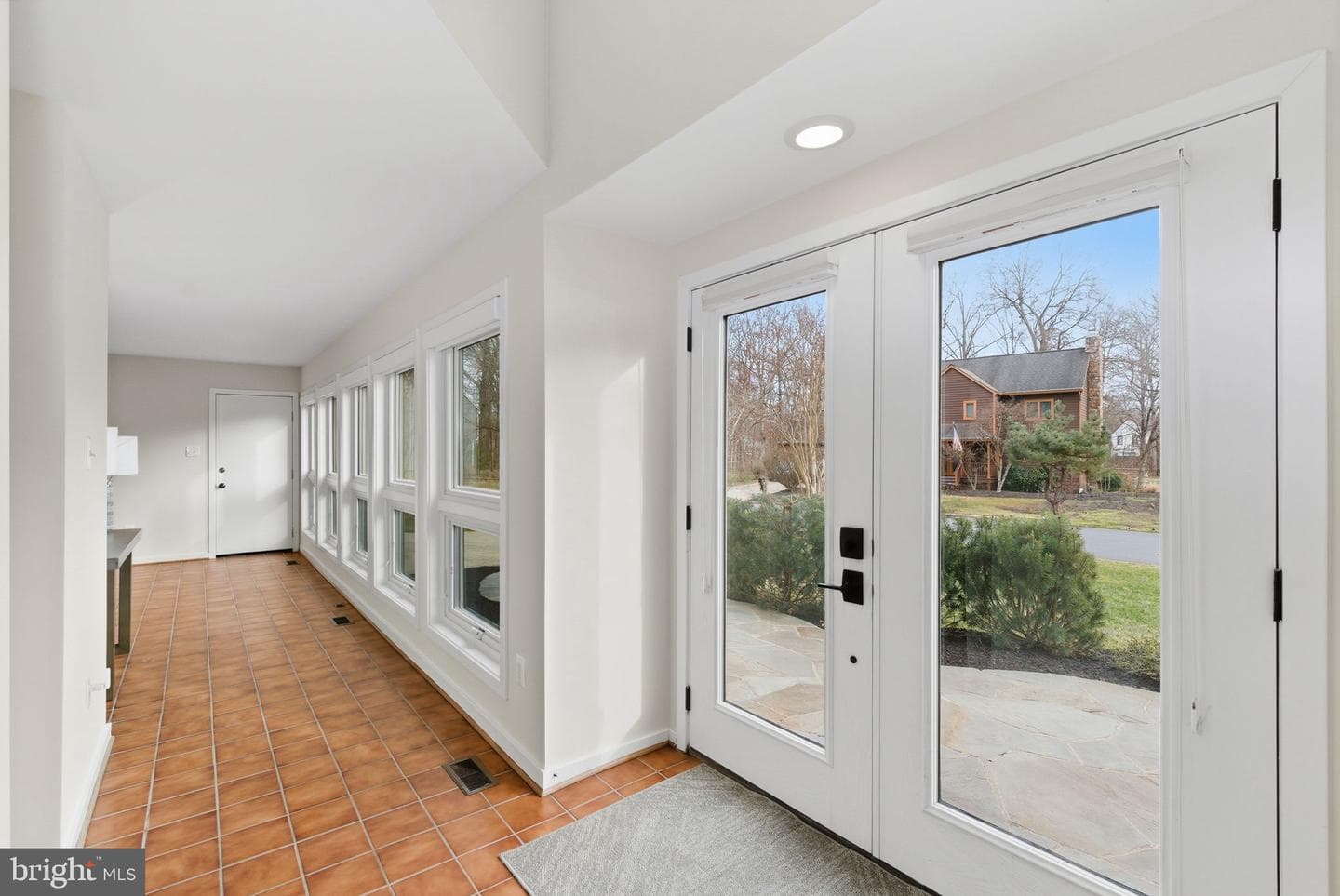 5 Wiltshire Court E photo 17