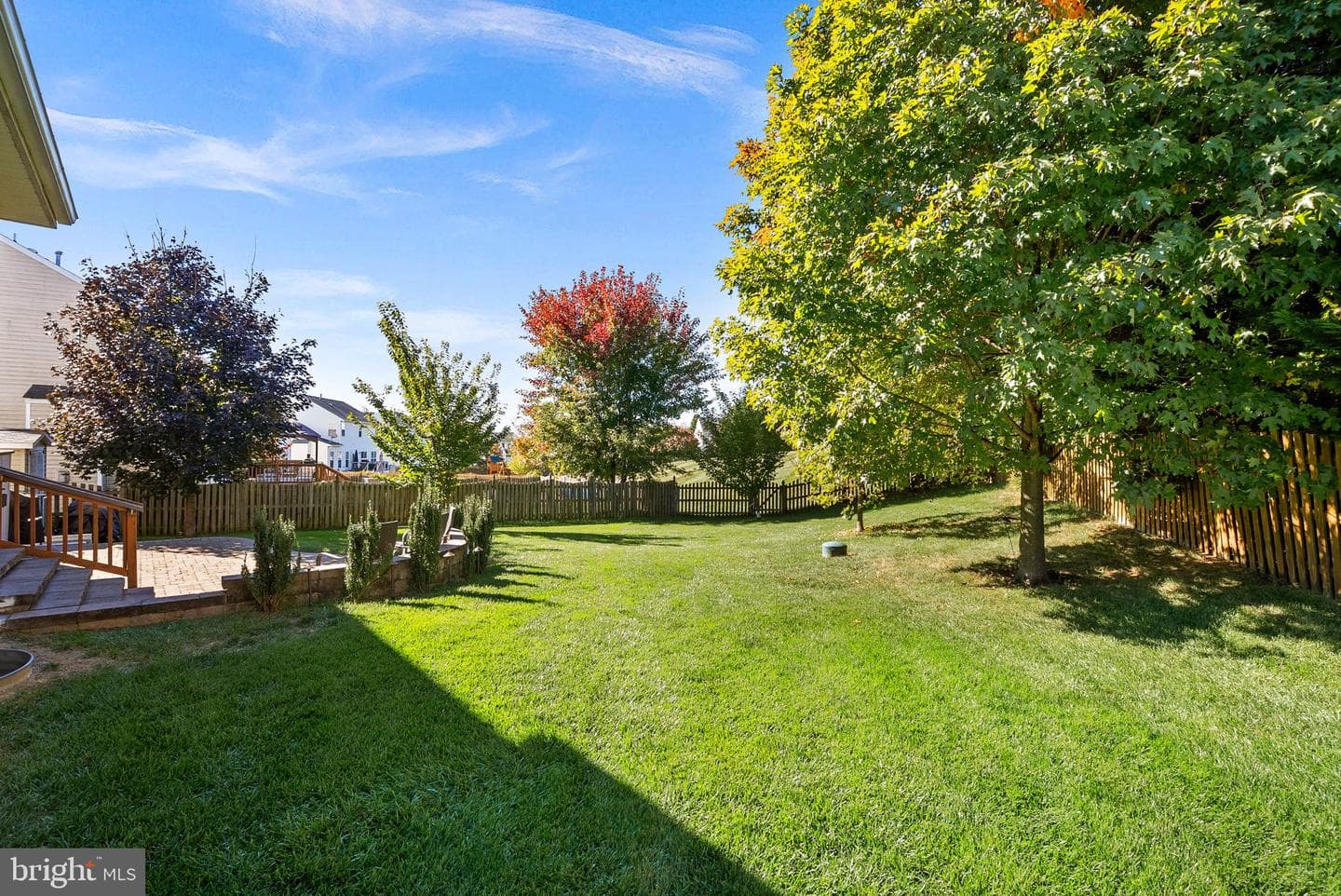 809 Devonshire Circle photo 35
