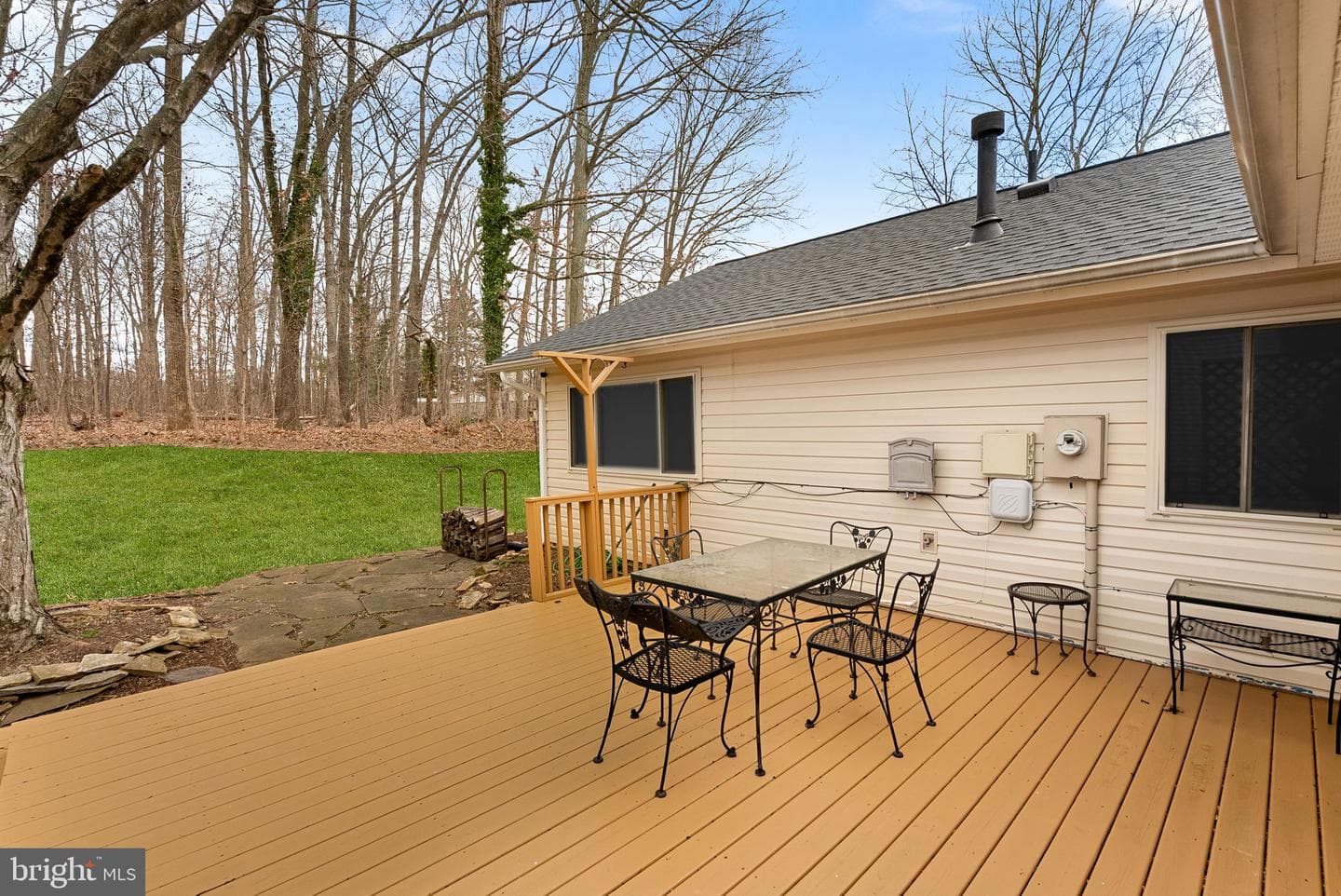 103 E Meadowland Lane photo 43