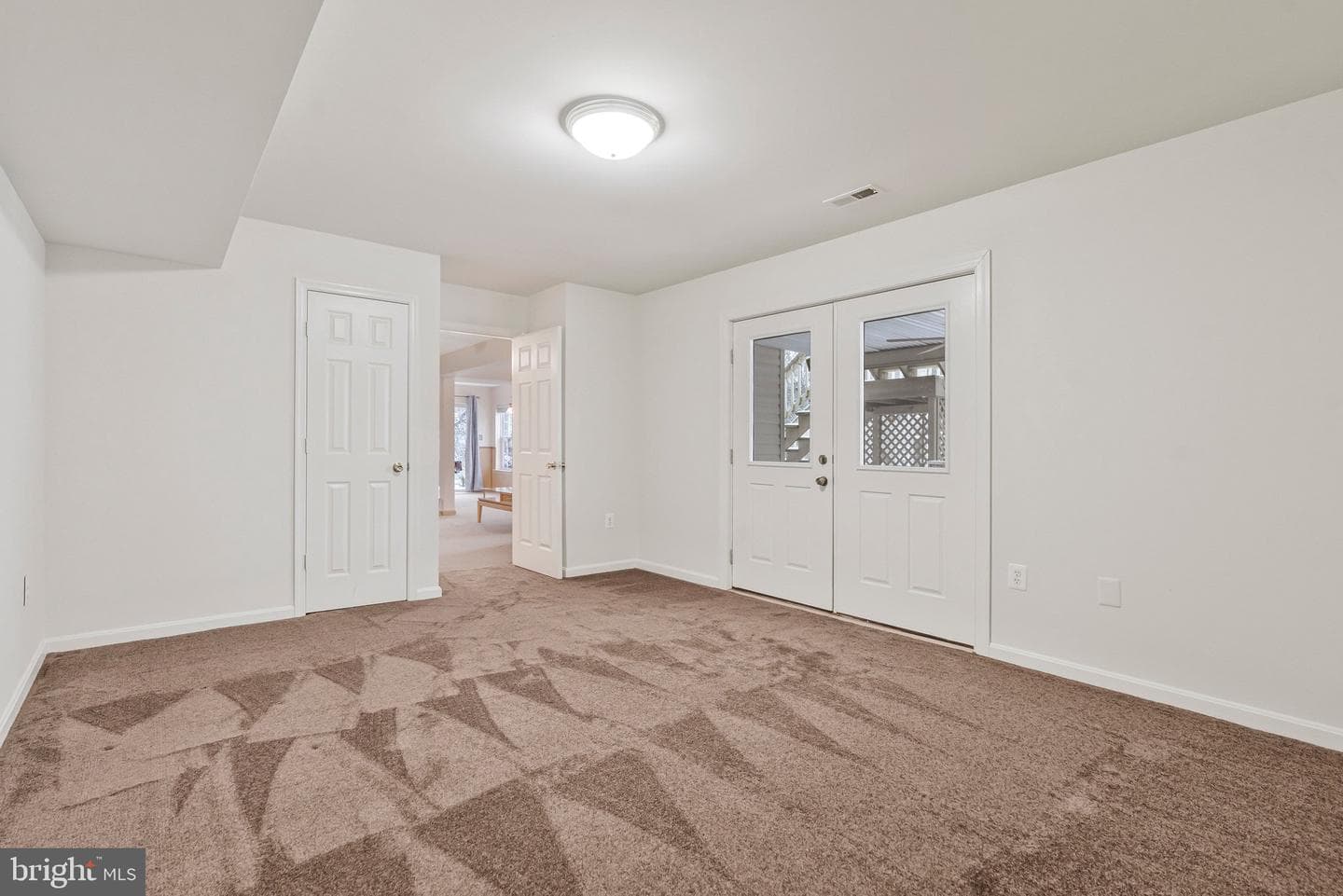 18534 Tyrrell Court photo 43