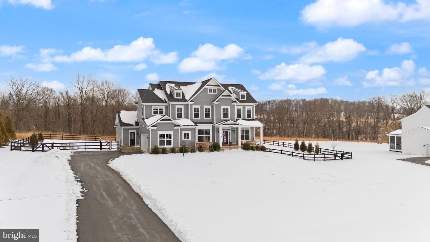 18895 Skyfield Ridge Place photo 6