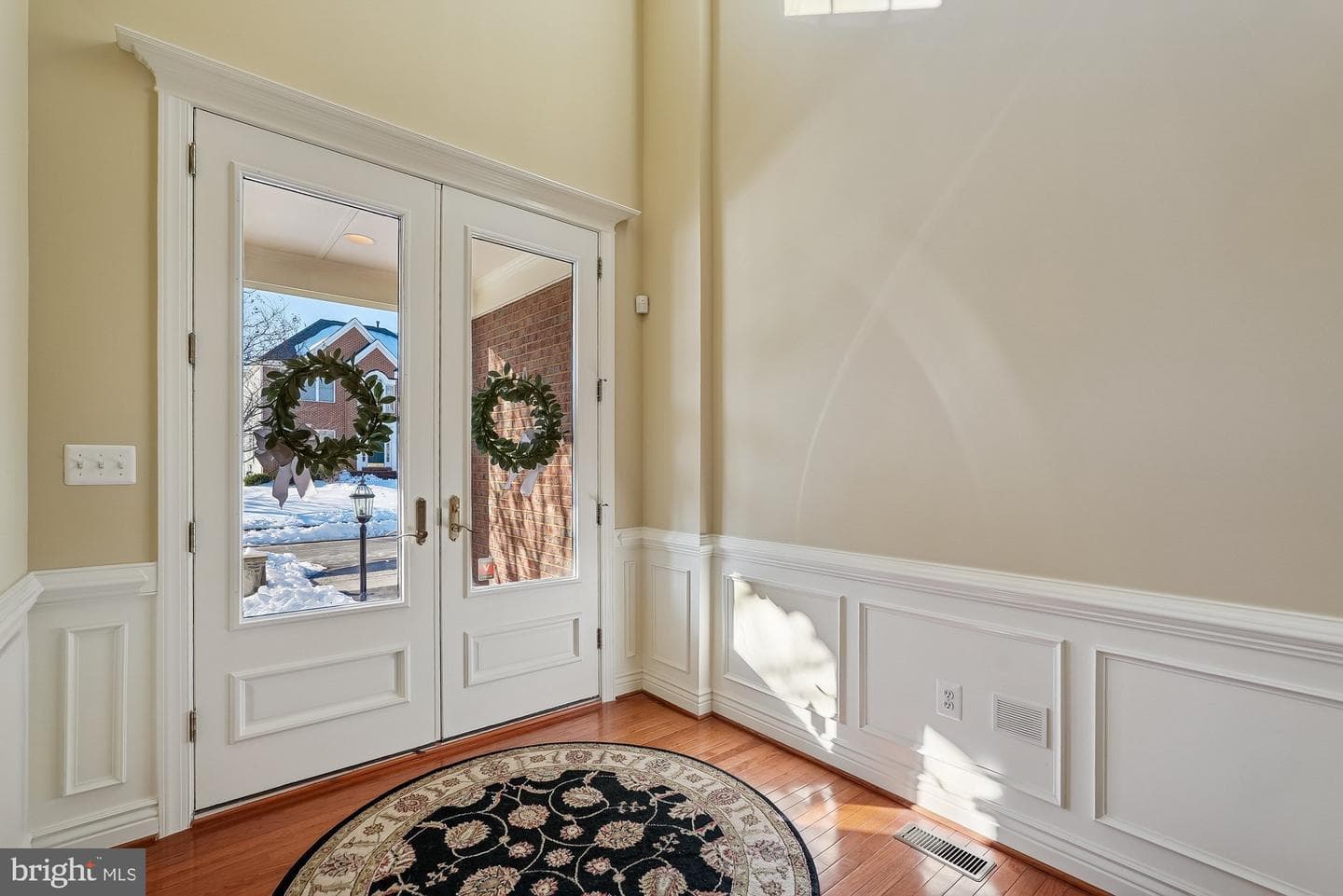 25730 S S Village Drive photo 4