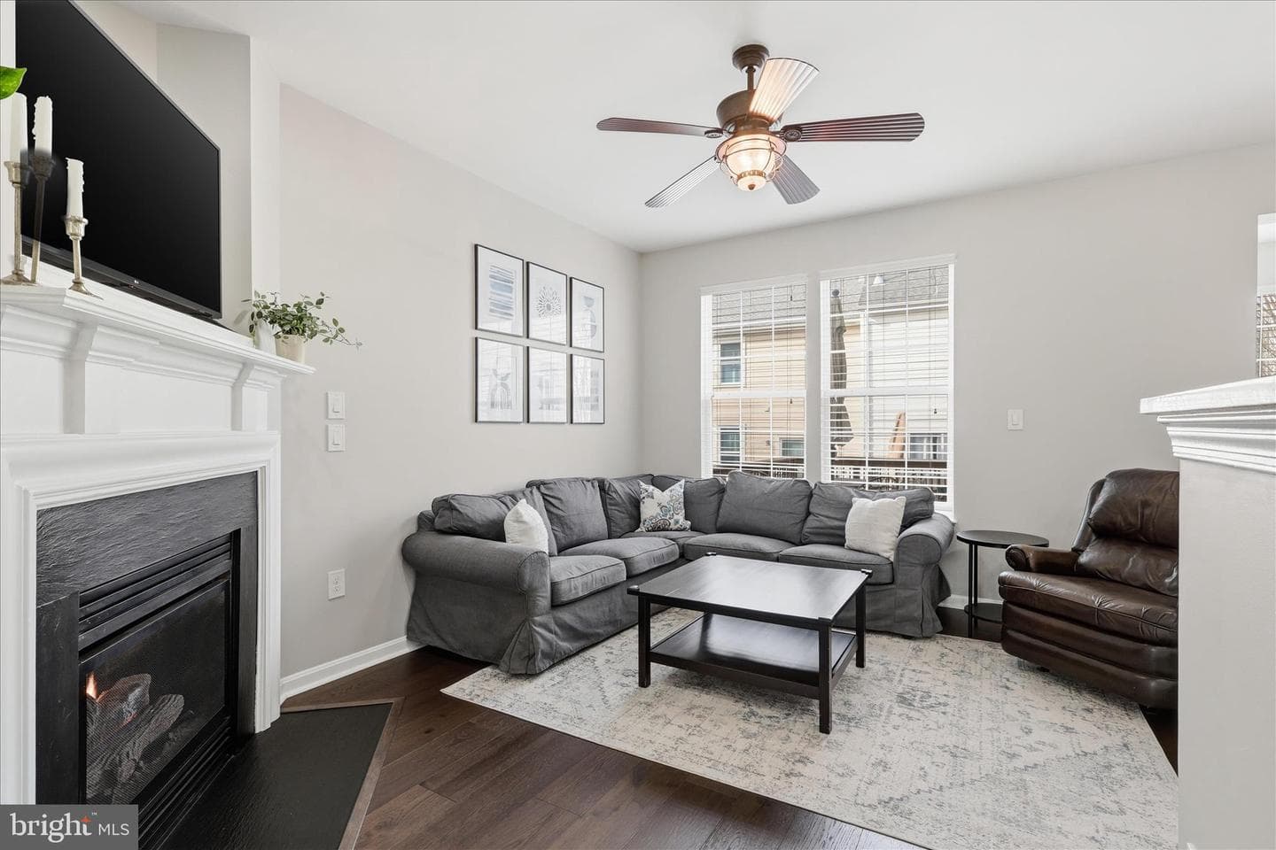 46164 Chester Terrace photo 10