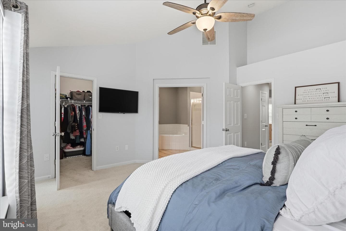 46164 Chester Terrace photo 24