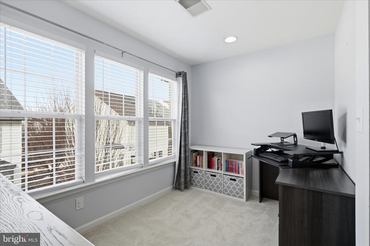 46164 Chester Terrace photo 25