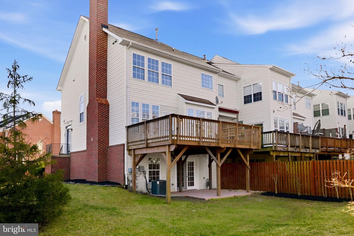 601 Springhouse Square SE photo 84