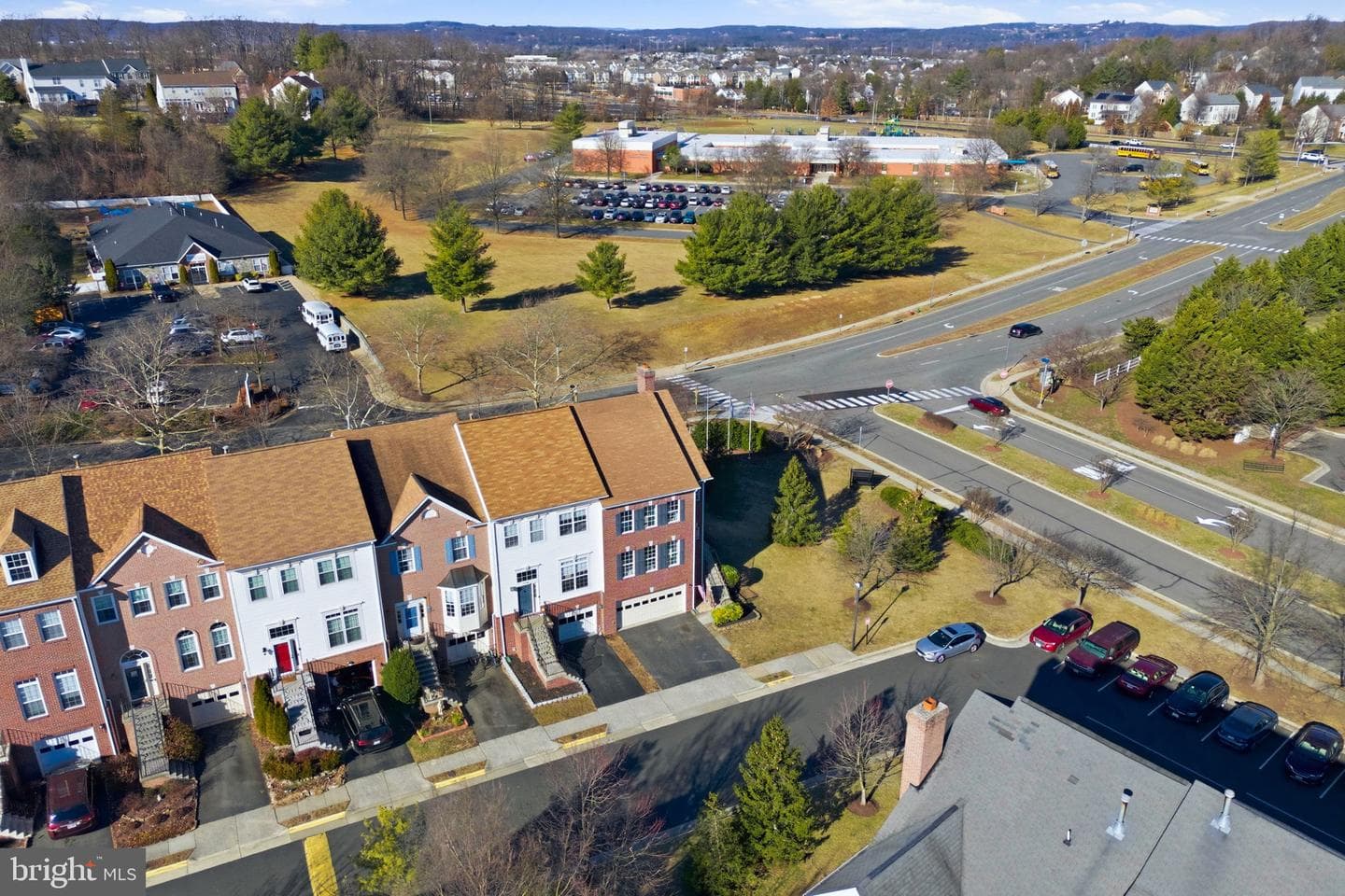 601 Springhouse Square SE photo 87