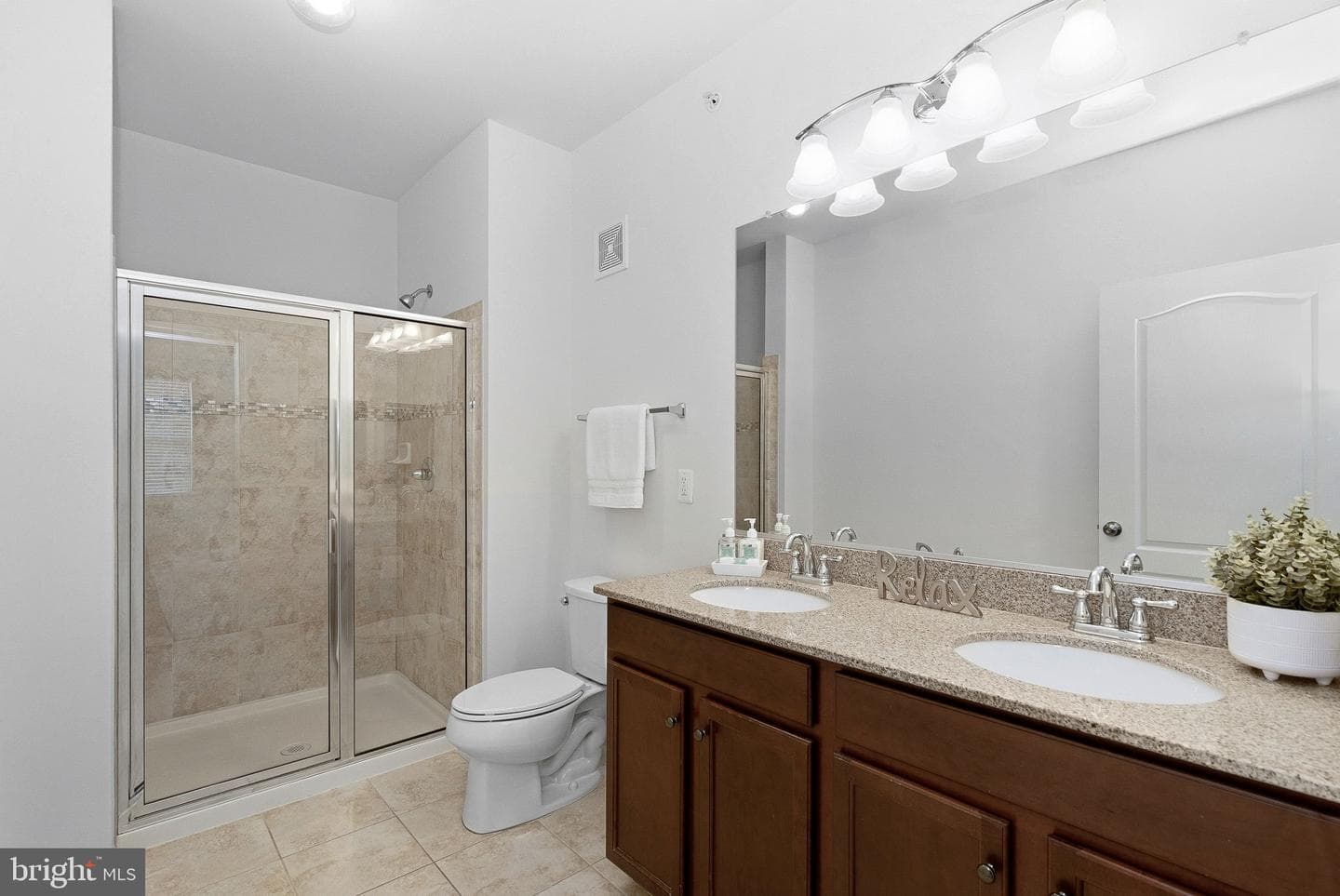 41895 Cathedral Valley Square #407 photo 25