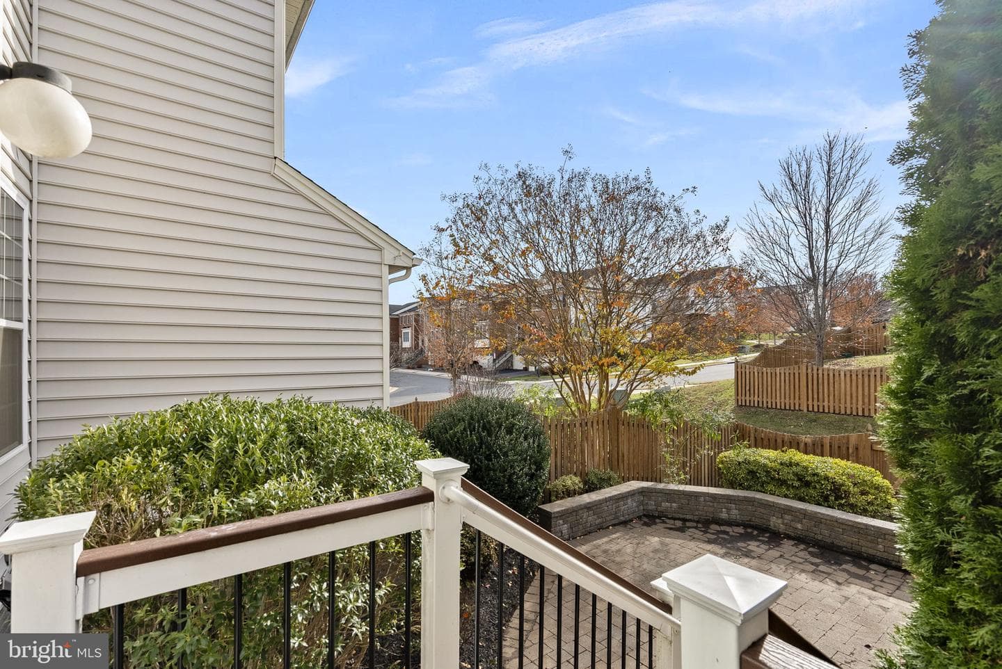303 Dublin Square photo 36