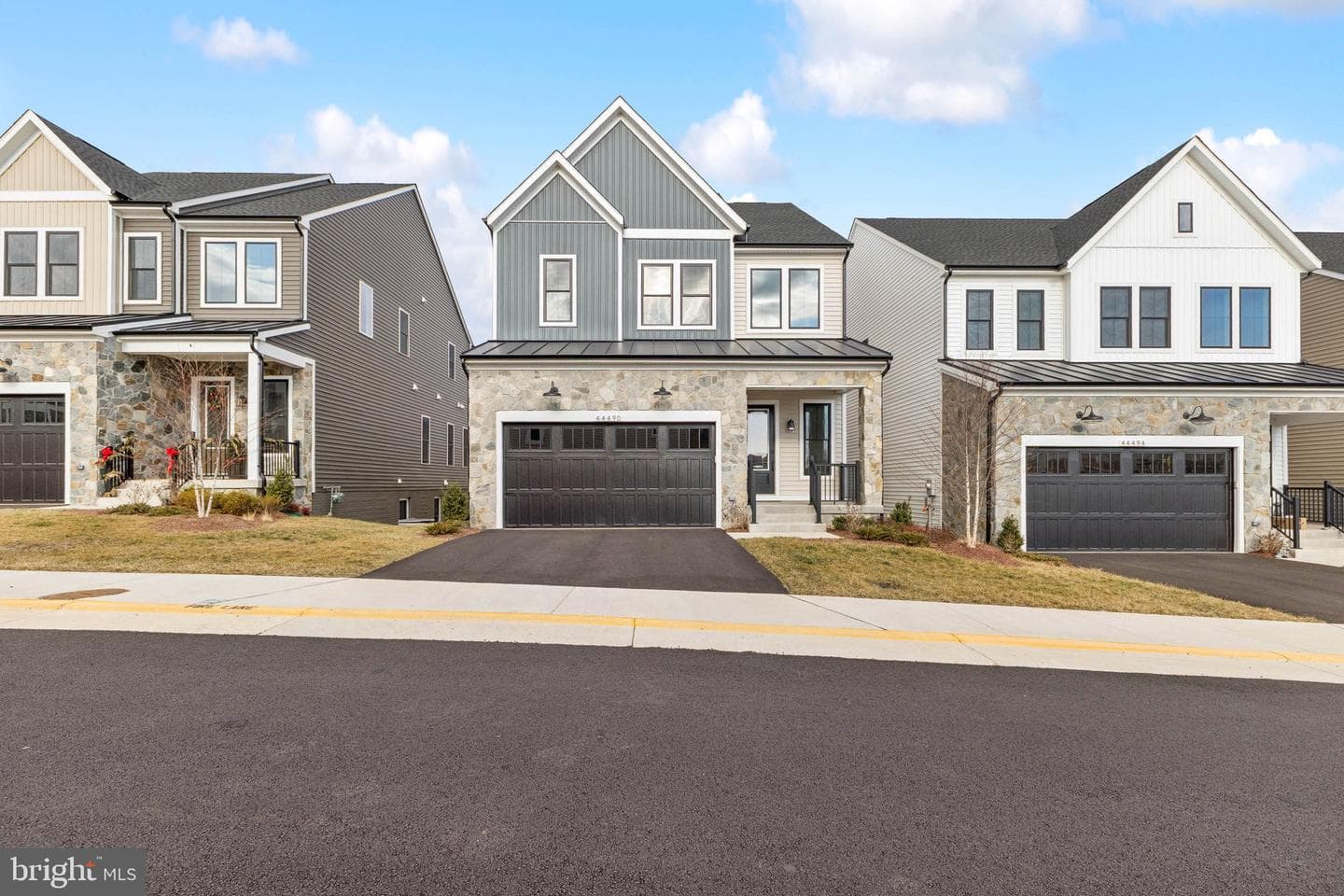 44490 Coalport Terrace photo 1