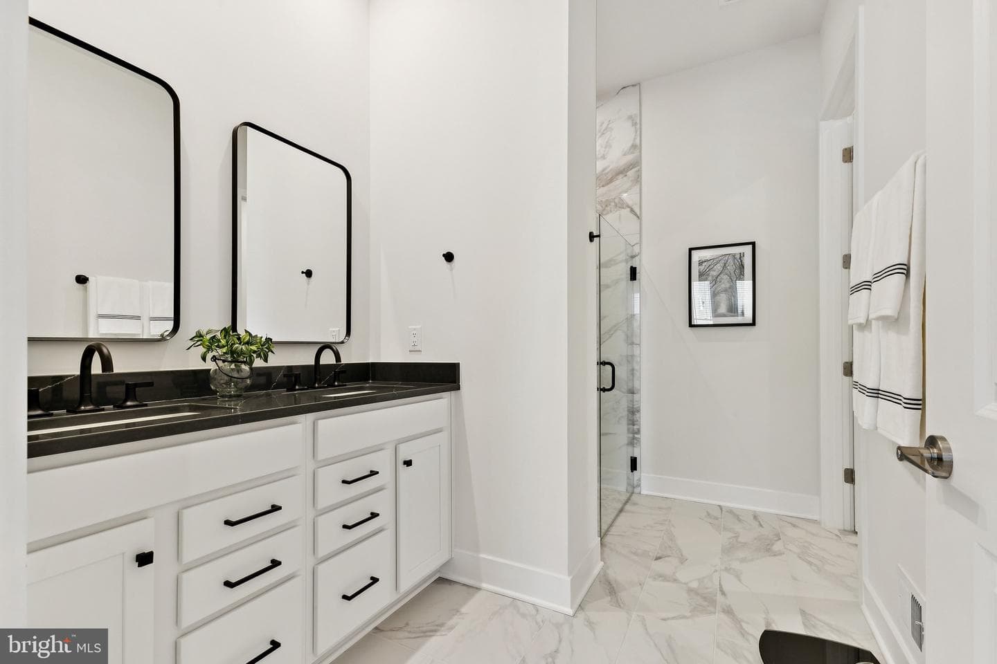 44490 Coalport Terrace photo 22