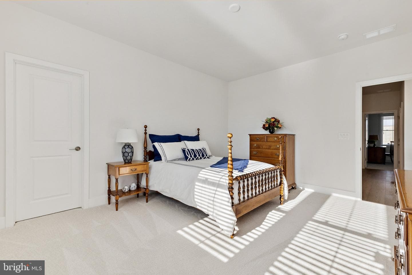 44490 Coalport Terrace photo 5
