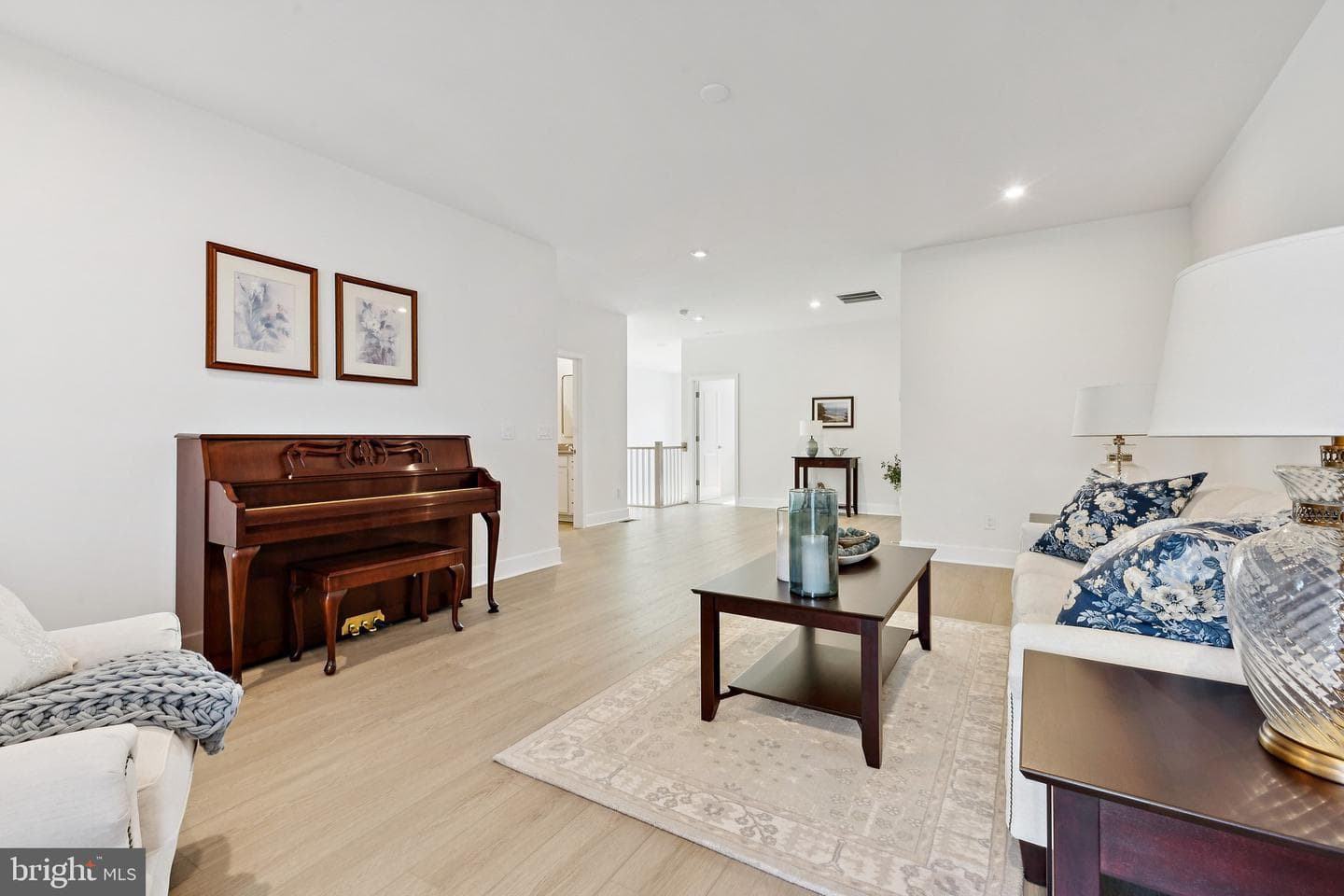 44490 Coalport Terrace photo 6