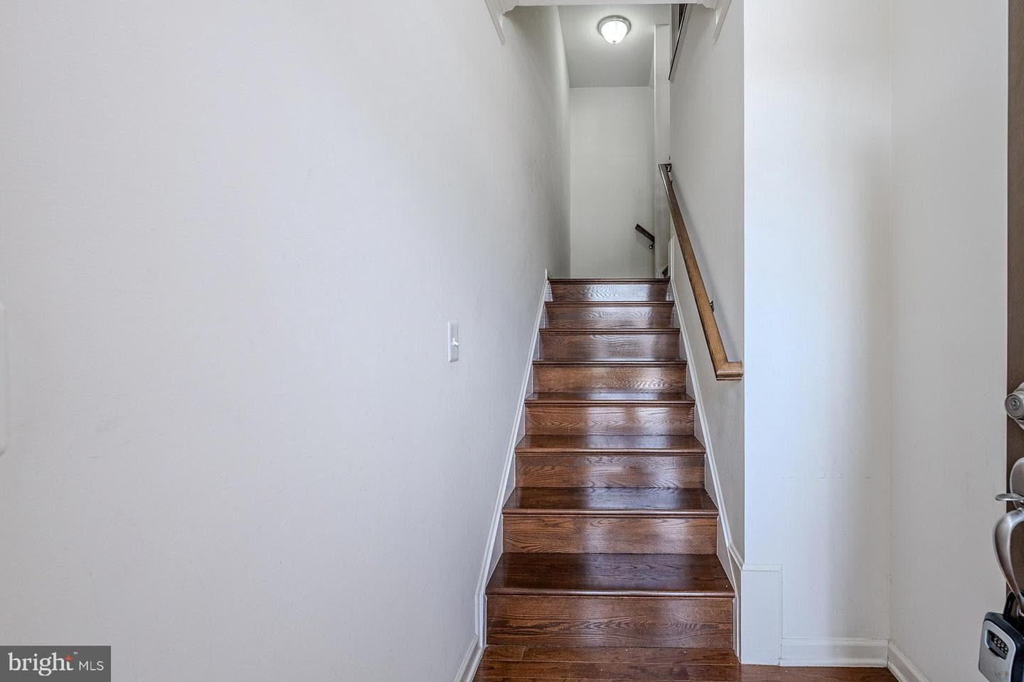 23197 Tradewind Drive photo 2
