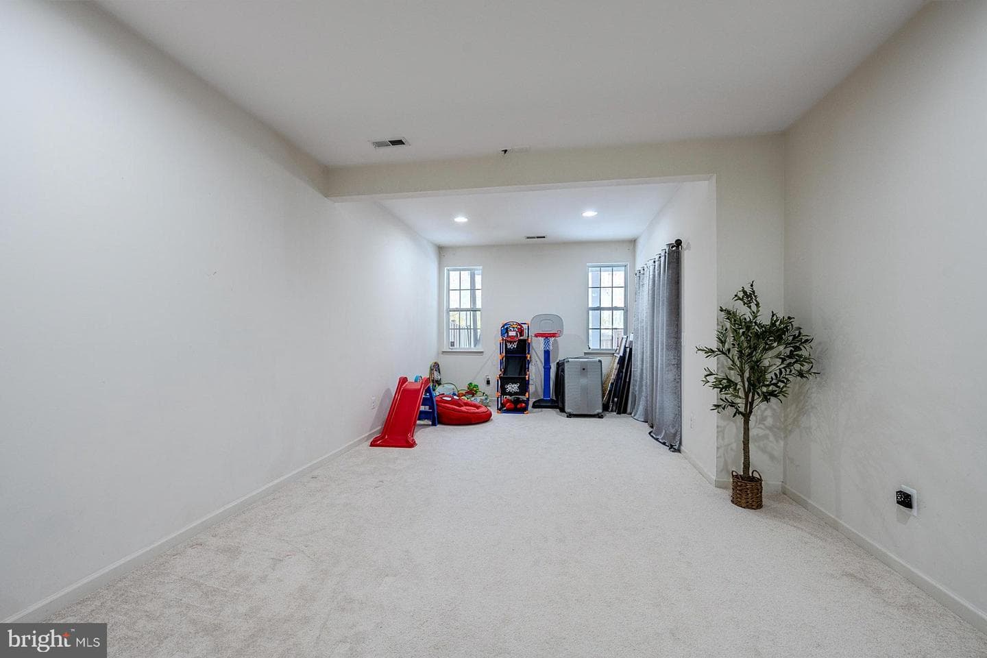 23197 Tradewind Drive photo 24