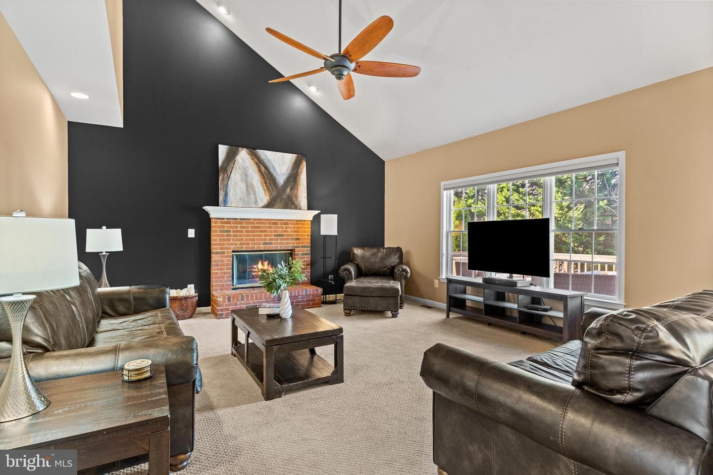 42714 Freedom Street photo 13