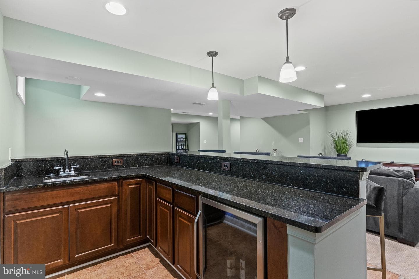 42714 Freedom Street photo 35