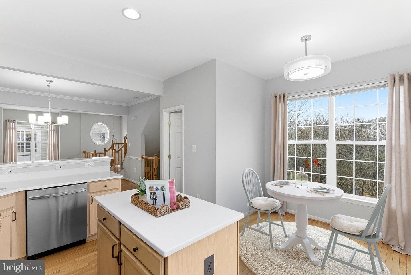 43722 Clear Lake Square photo 13