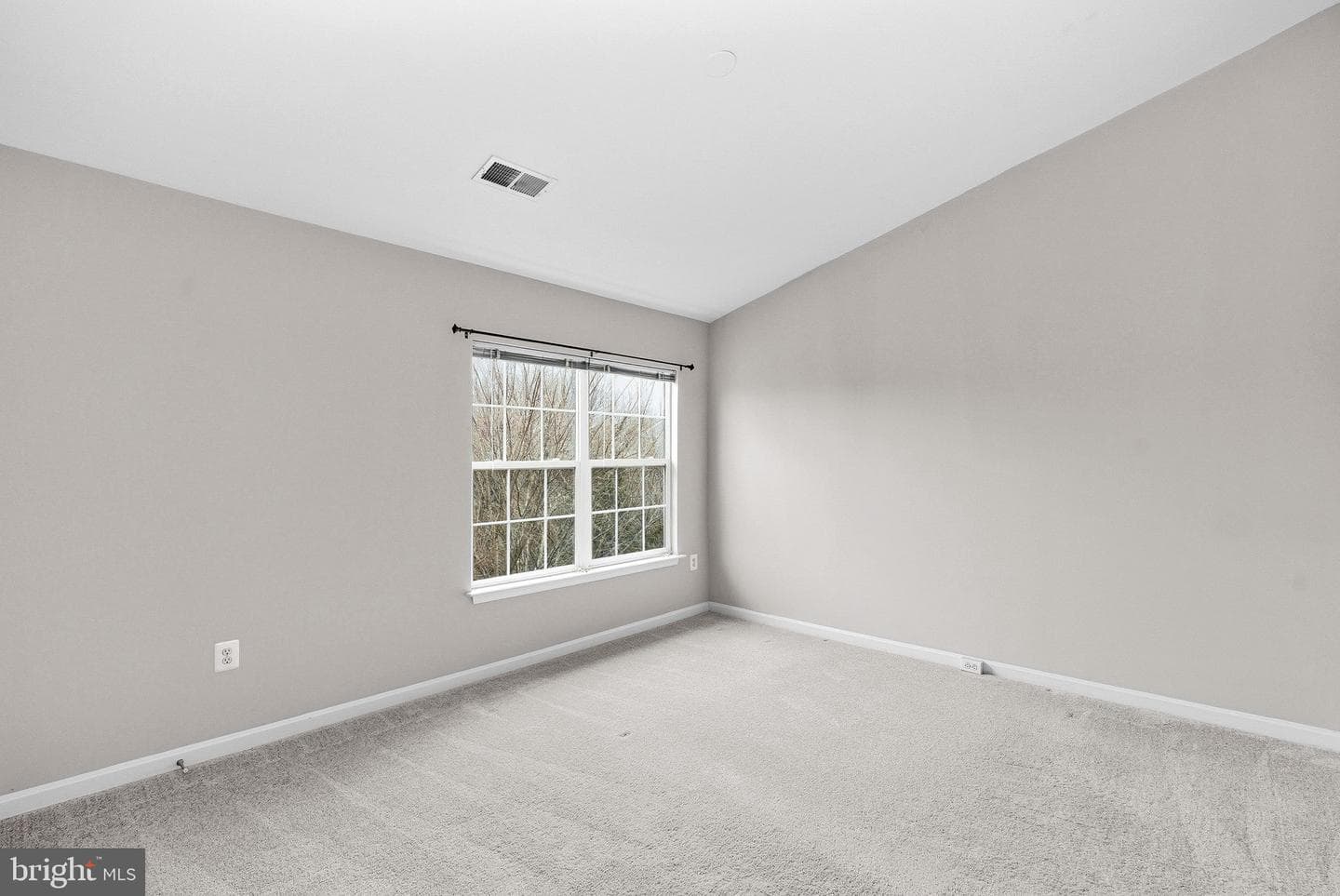 43722 Clear Lake Square photo 20