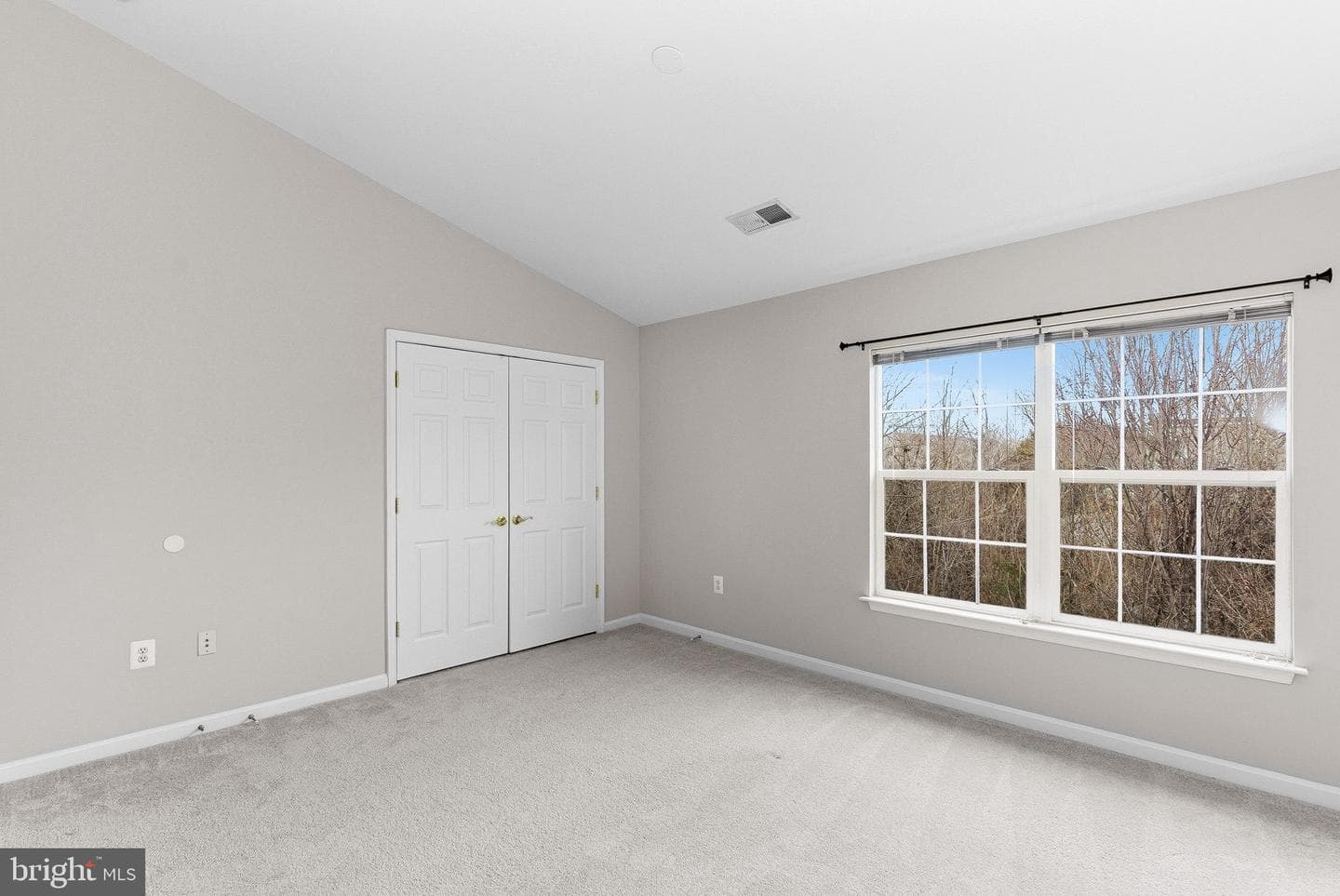 43722 Clear Lake Square photo 22