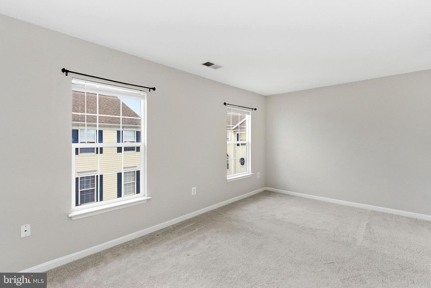 43722 Clear Lake Square photo 26