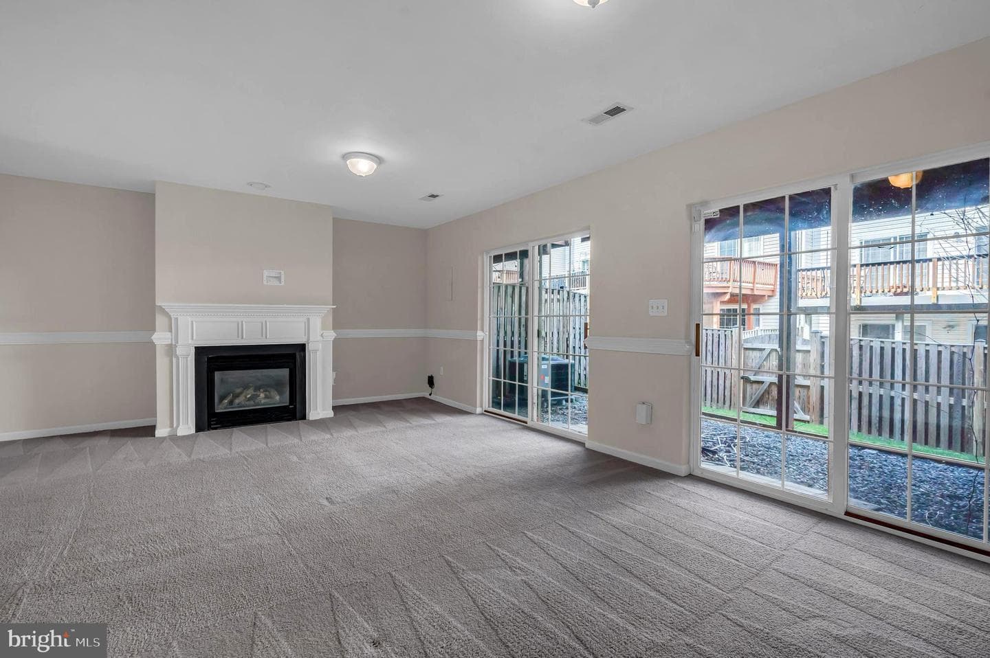 47392 Victoria Falls Square photo 26