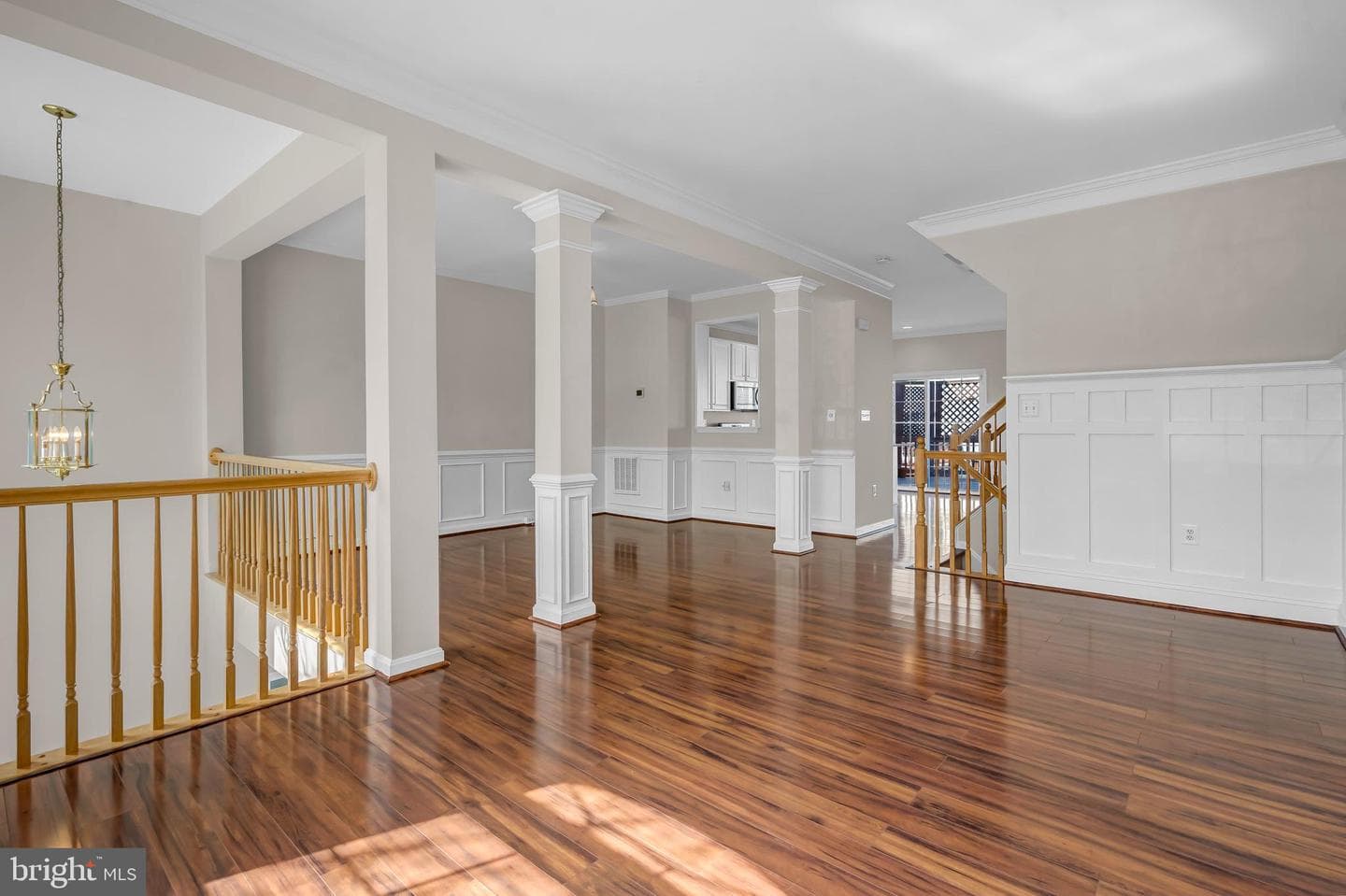 47392 Victoria Falls Square photo 9