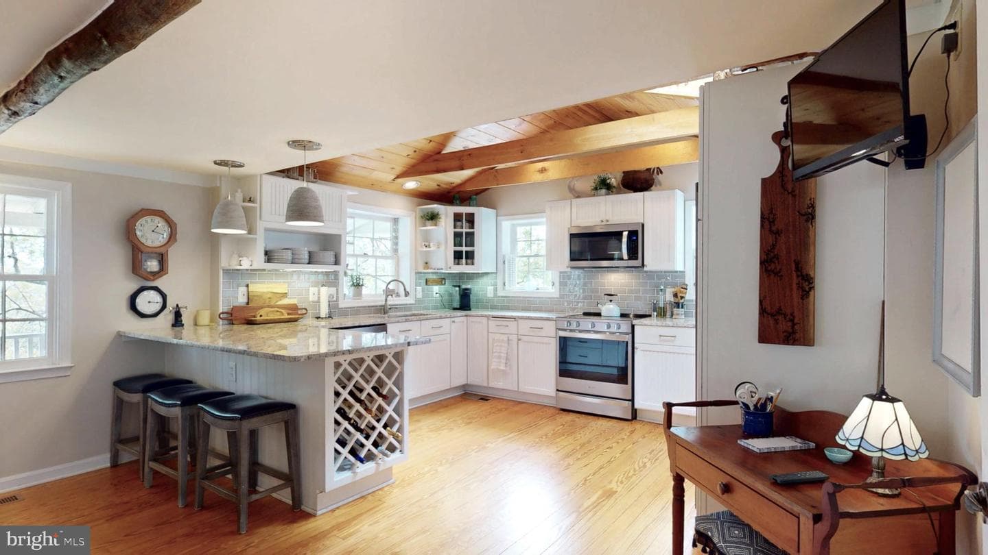 21539 Oatlands Road photo 10