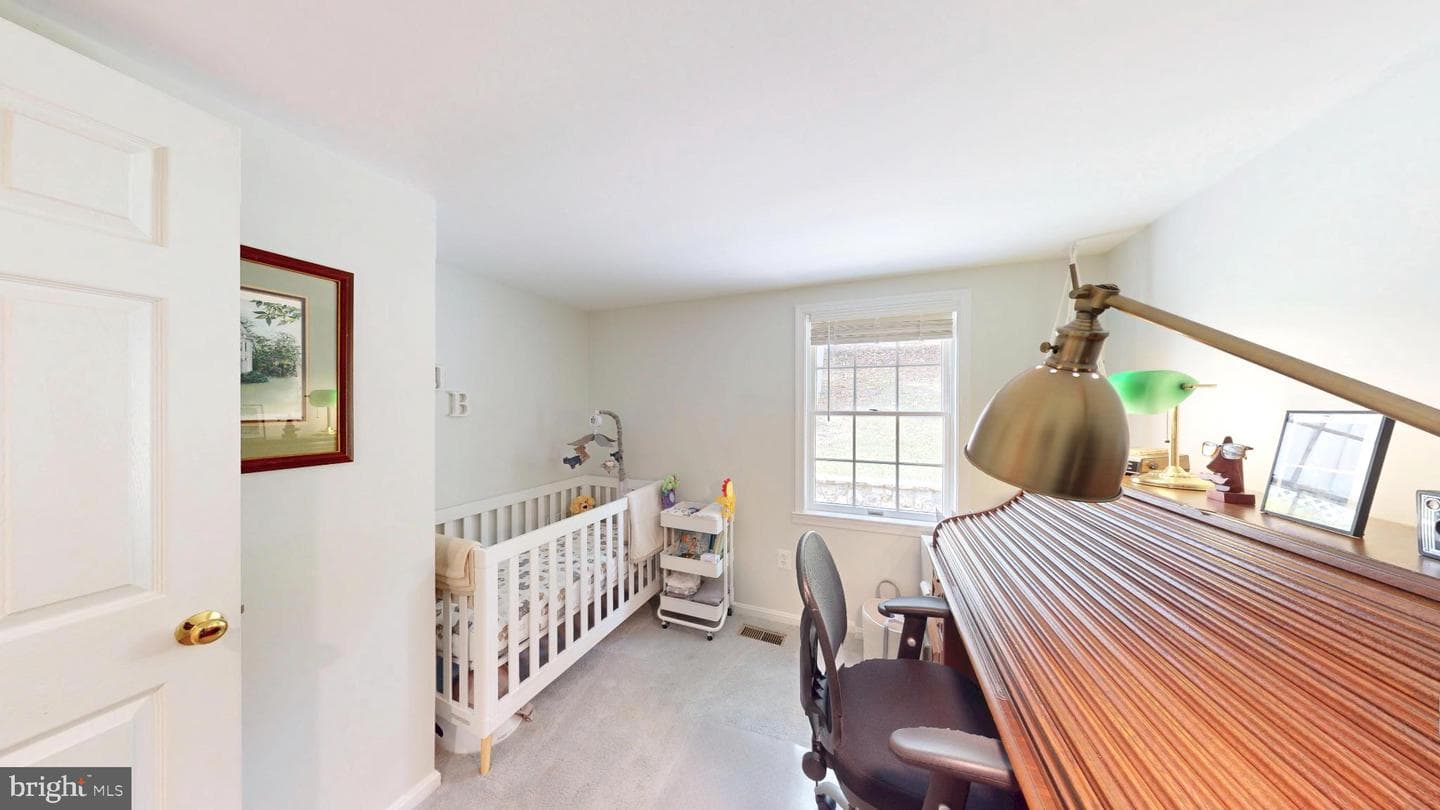 21539 Oatlands Road photo 25
