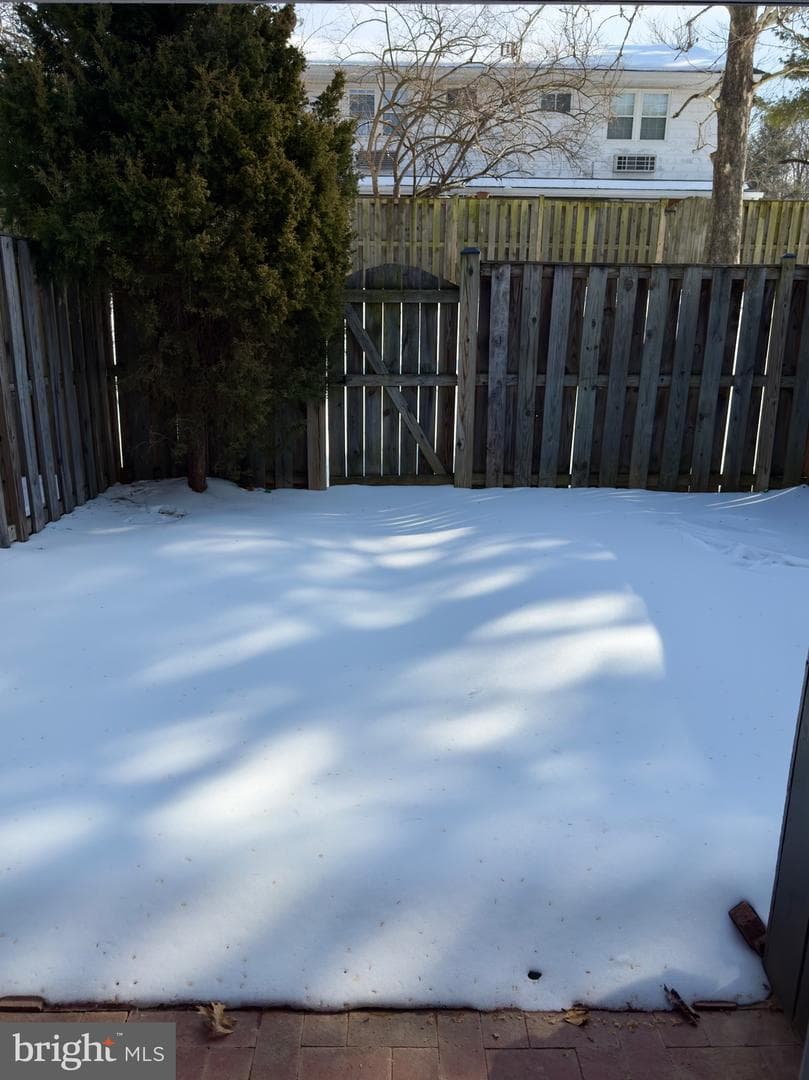 102 N Duke Drive photo 2