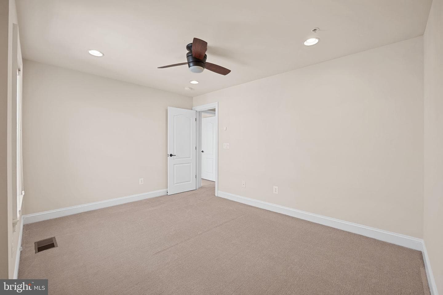 42612 Hardage Terrace photo 30