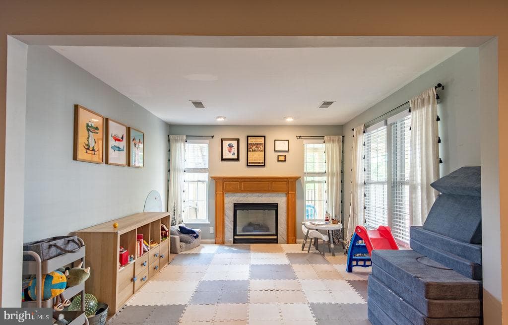 43287 Chokeberry Square photo 11