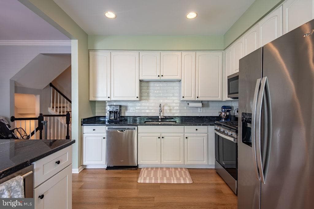43287 Chokeberry Square photo 3