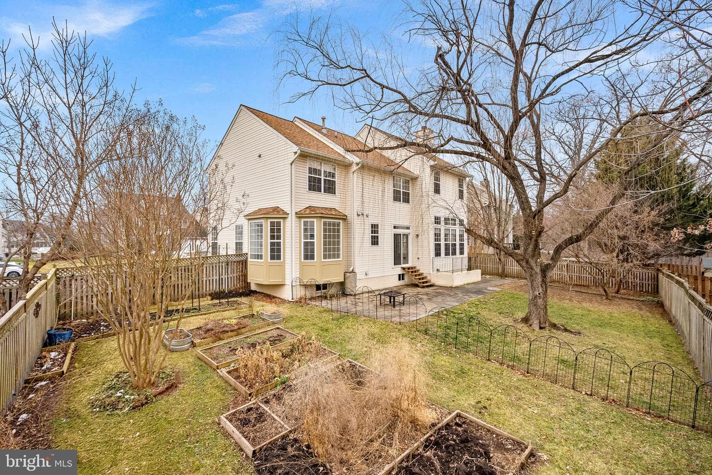 1616 Candlewood Place NE photo 2
