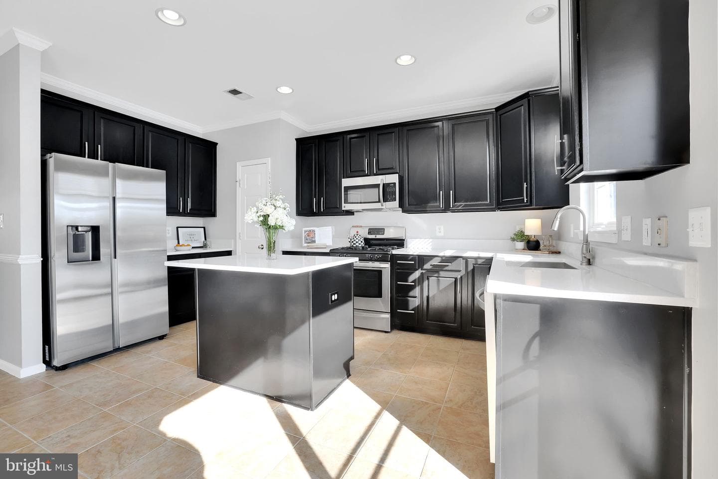 303 Baish Drive SE photo 4