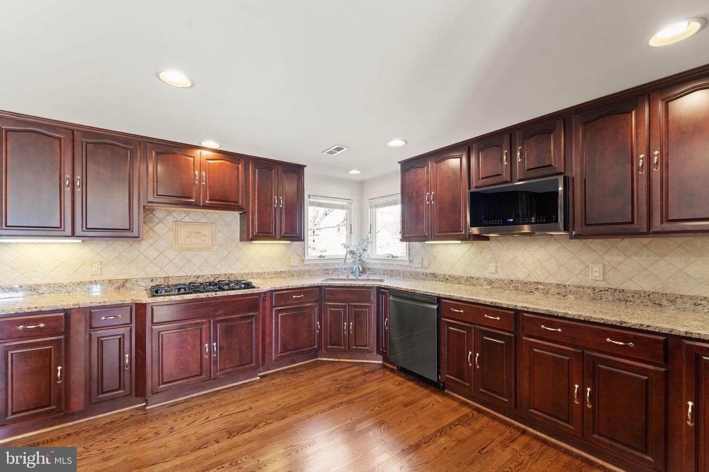 13840 Barnhouse Place photo 22