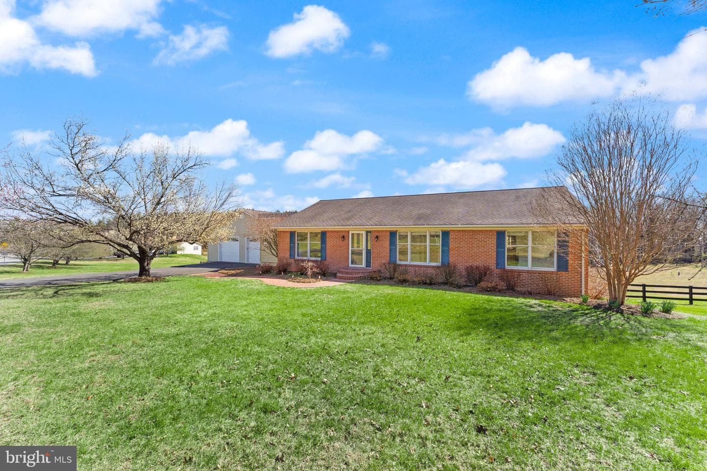 13840 Barnhouse Place photo 8