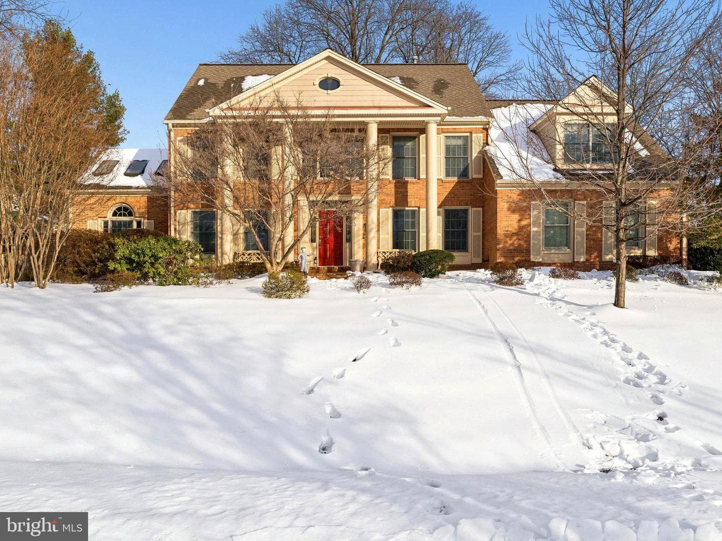404 Beauregard Drive SE photo 1