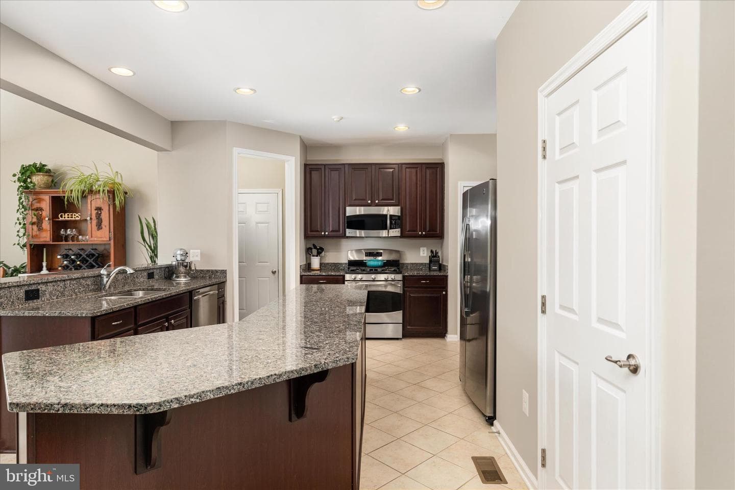 41591 Bostonian Place photo 10