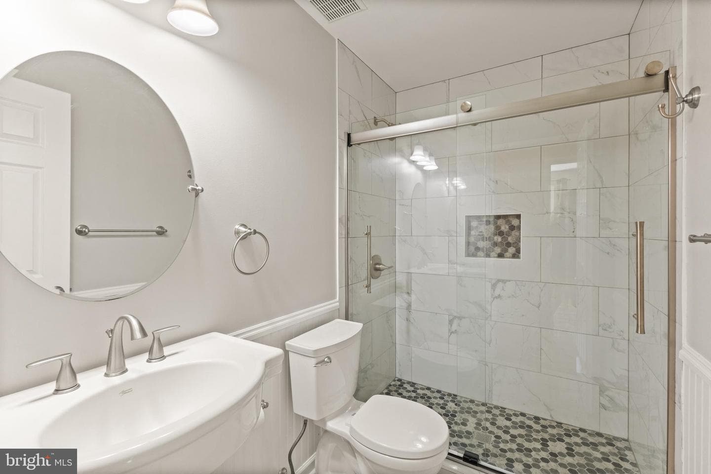 35159 Rosecroft Lane photo 37