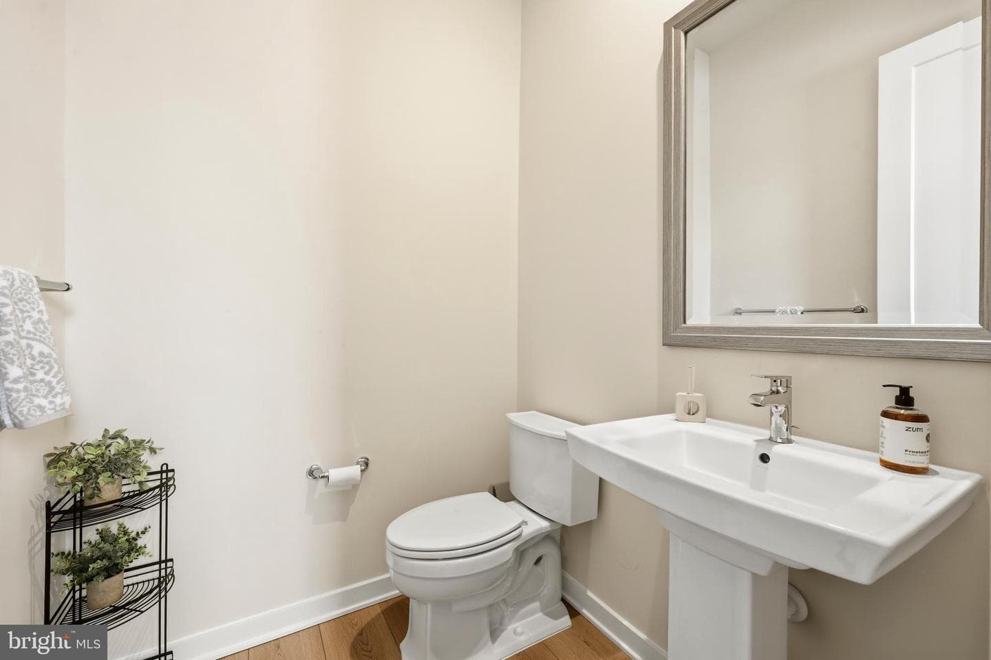 43416 Grandmoore Street photo 21