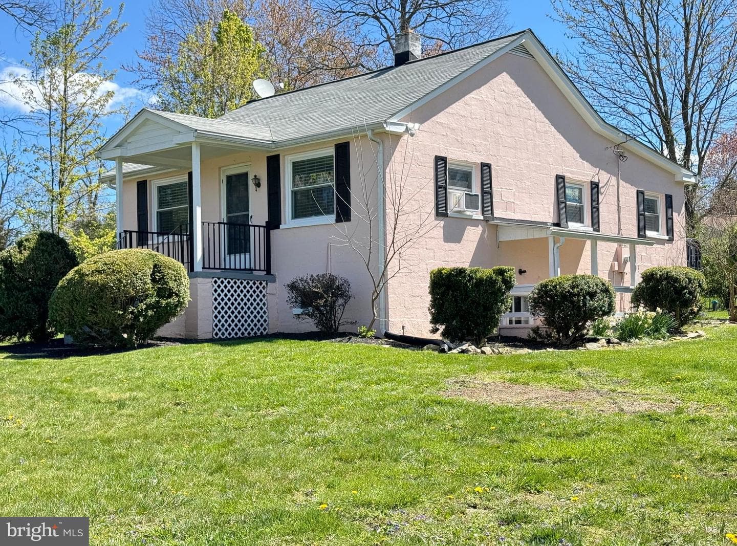 22282 St Louis Road, Middleburg