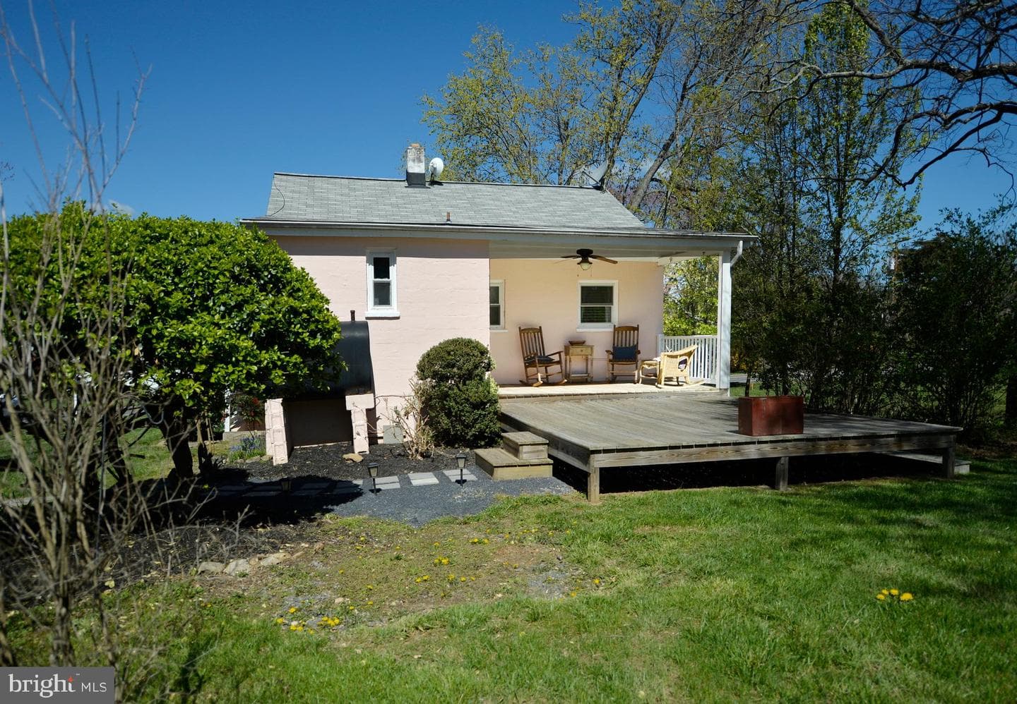 22282 St Louis Road photo 24