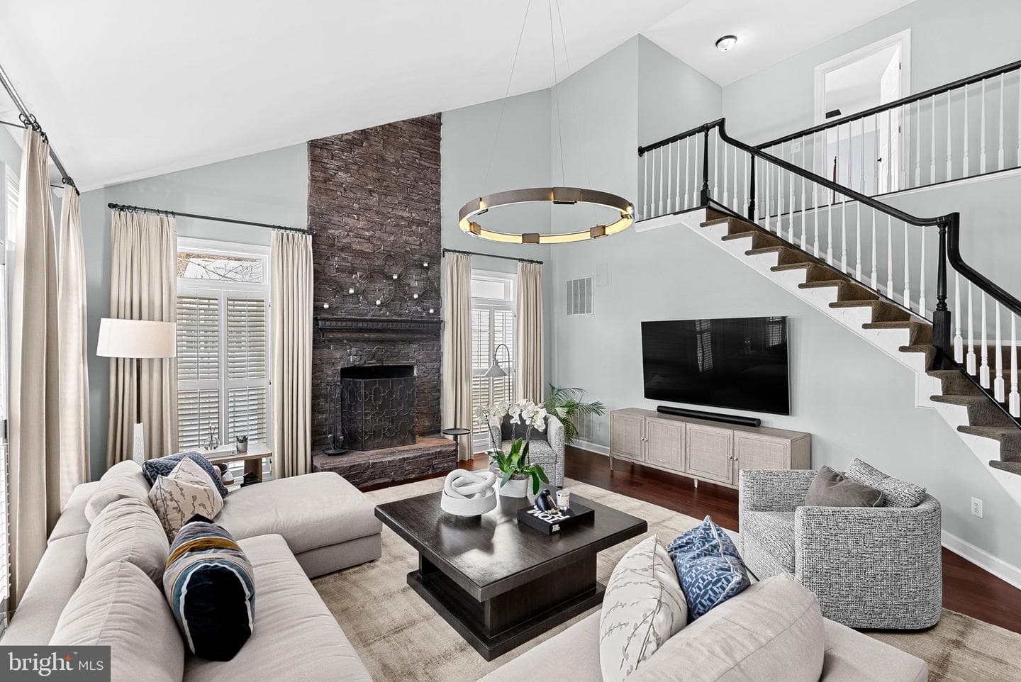 18415 Kingsmill Street photo 24