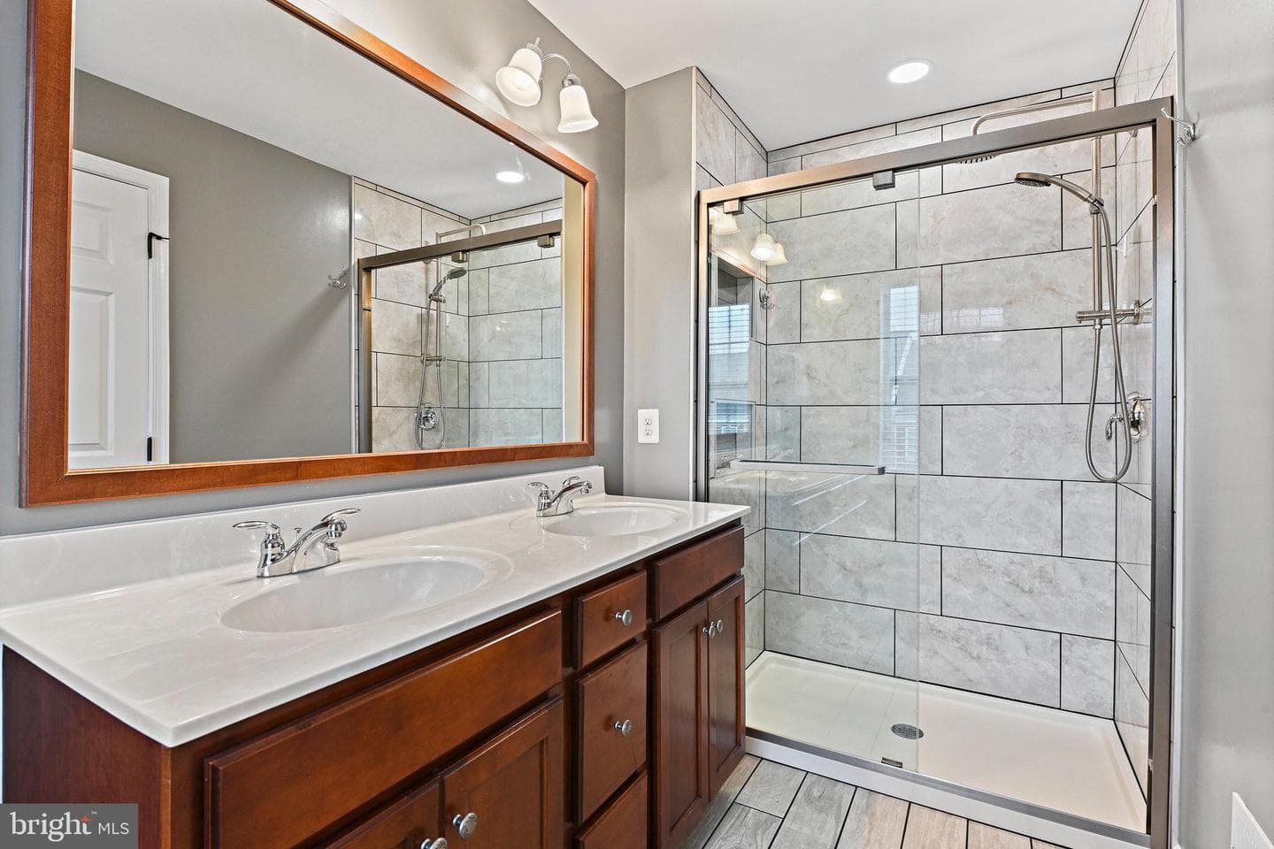 23196 Wrathall Drive photo 37