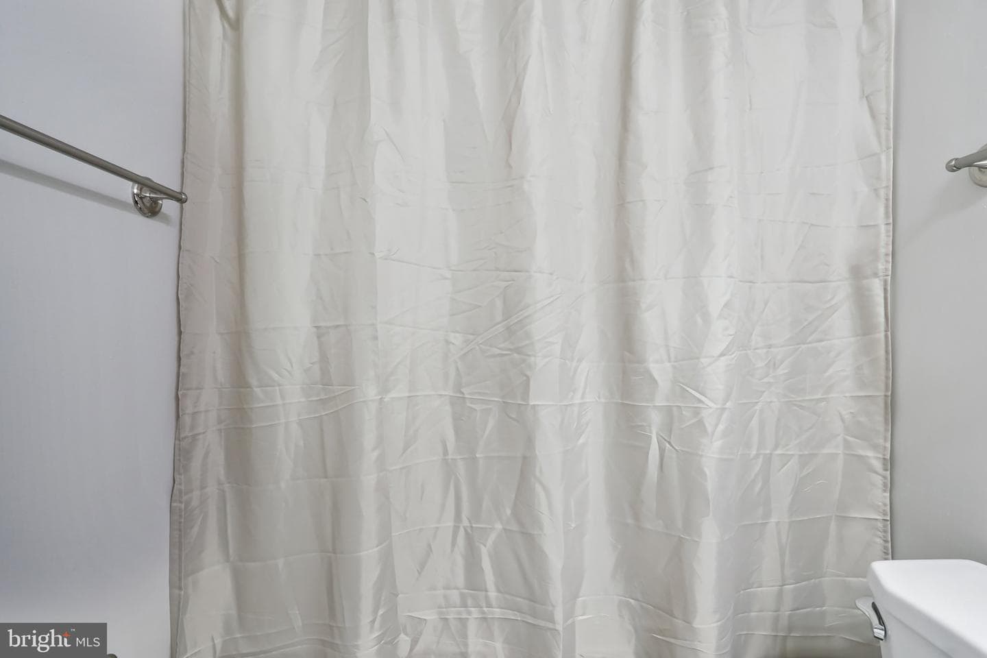 702 Giles Place photo 21